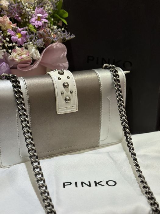 Сребриста Чанта Pinko.