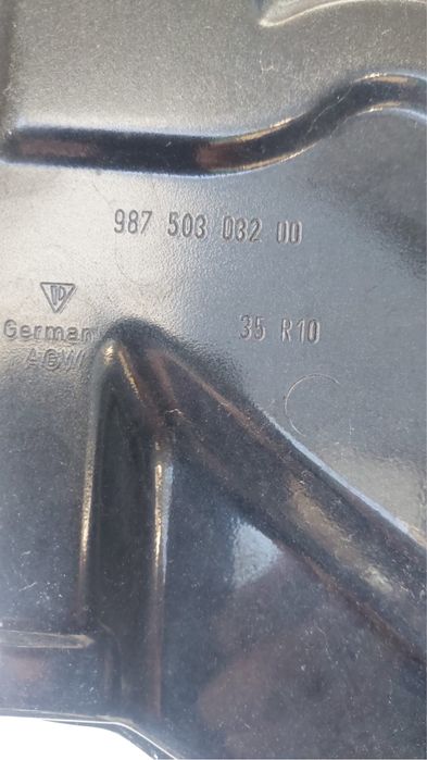 Aripa Porsche Cayman Boxster 987