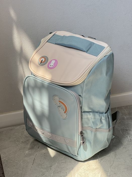 Школьный рюкзак / портфель