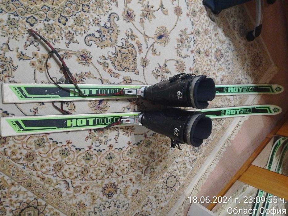 Ски с автомати И Ски обувки