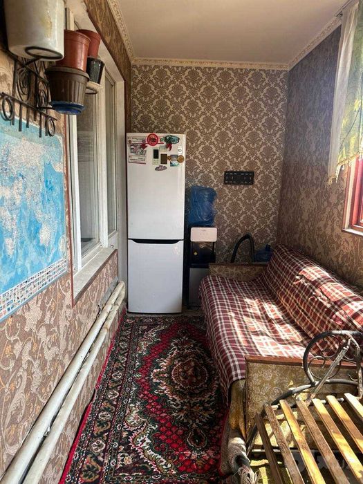 Продается 3-комн. квартира в центре Навои