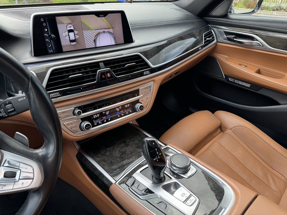 BMW 740 XD 2017 Pachet M/Laser/Tableta/Trapa/Cheie Smart