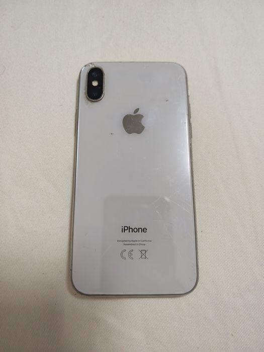 iPhone xs Wiko blach View