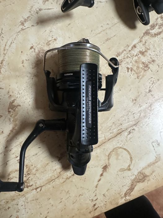 Mulineta shimano medium baitrunner