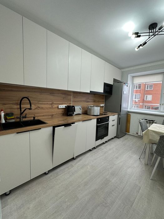 Продам 2 ком кв на 9 мкр