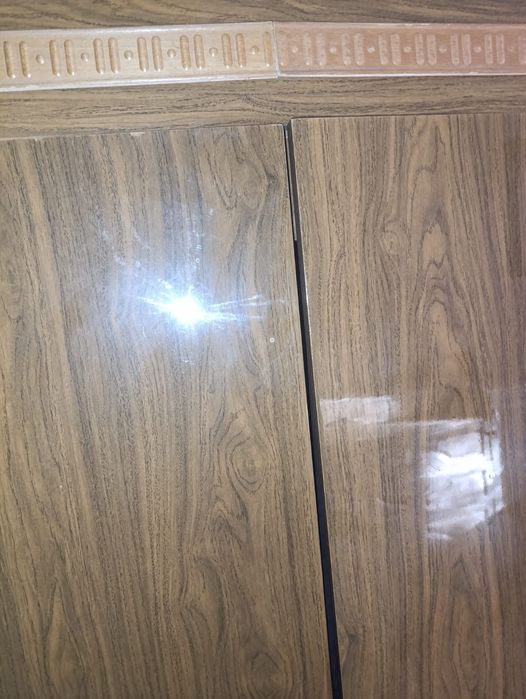 Шифоньер с зеркалом