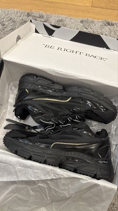 Off white be right back чисто нови