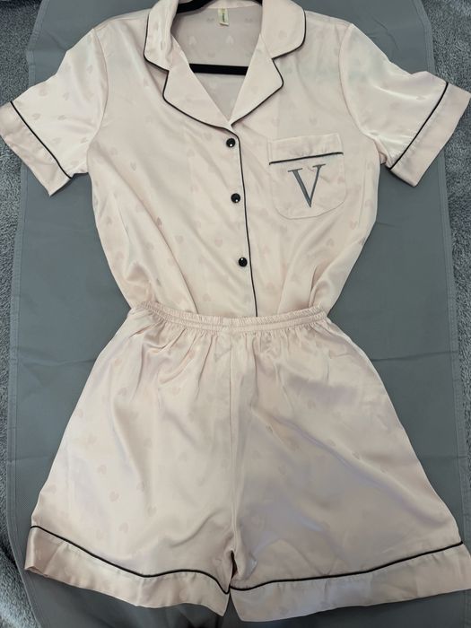 Pijama damă satin roz pudră |.Monogramă NOUĂ