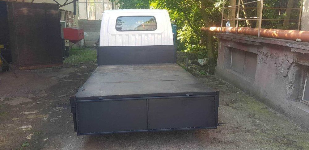 продавам киа к2700