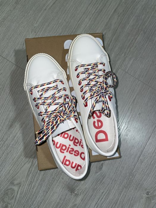 Sneakers/Adidasi/papuci  Desigual de femei
