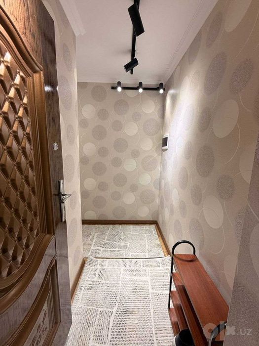Продаётся 2х комн квартира на 1 этаже Ор-р Пиридастгир