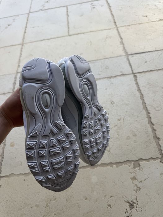 Nike Air Max 97 „Triple White” – mărimea 37, ca noi