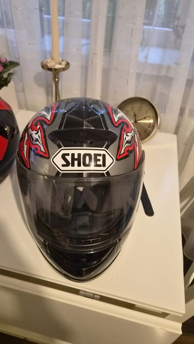 Vand casti moto Shoei si Hjc S si XS in stare excelenta