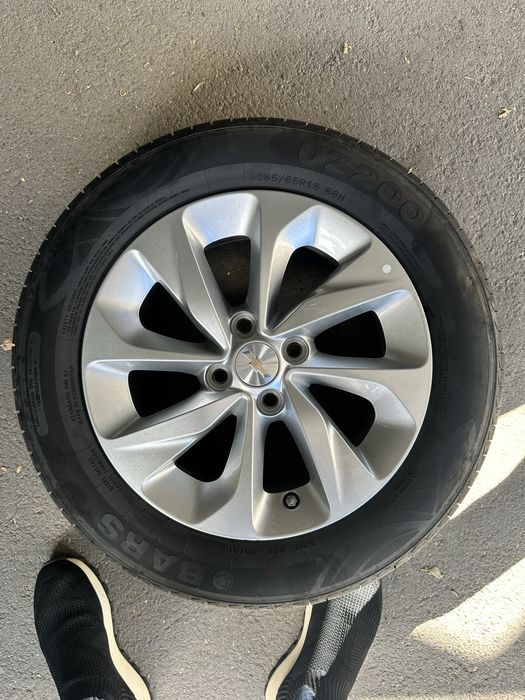 Летние шины 185/65R15. BARS