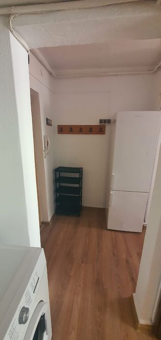 Închiriez Garsoniera cf 1 mobilata
