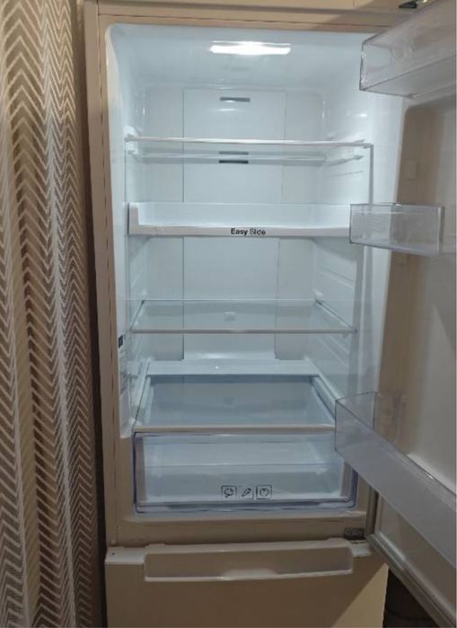 Продажа Холодильника Samsung