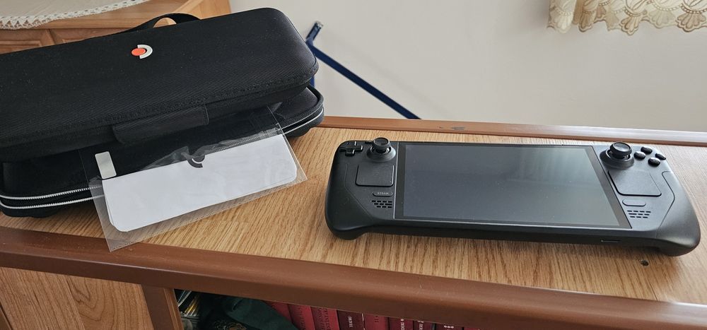 Vând Steam Deck OLED 1TB