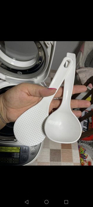 Vând oala multifuncțională Tefal