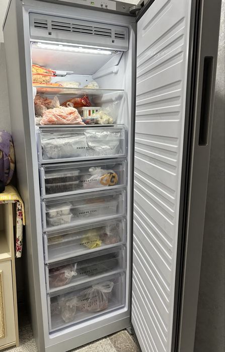 Продам морозильную камеру.