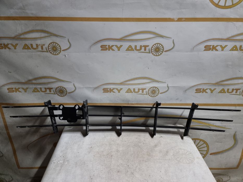 Grila bara fata Ferrari GTC4Lusso dupa 2016