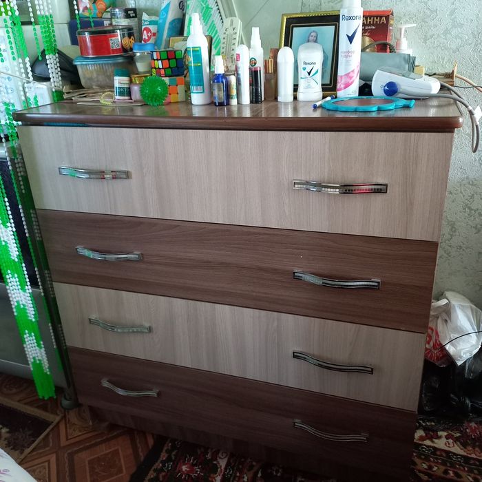 Продам спальный гарнитур