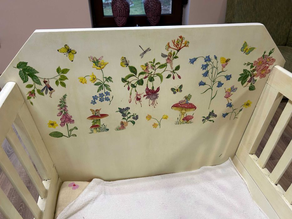 Детско легло с матрак и протектор