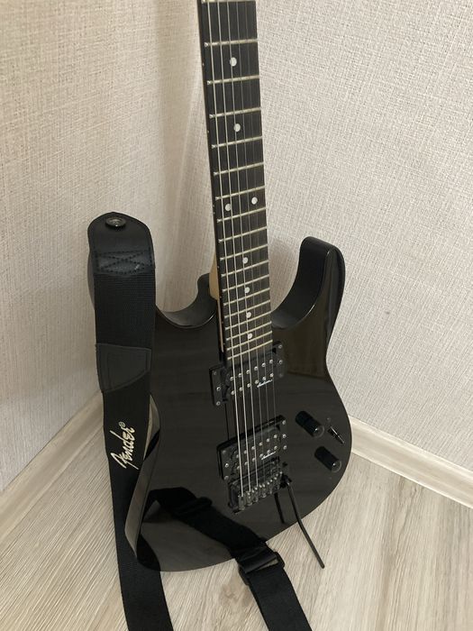 Jackson Dinky JS11 | Ремень, чехол в комплекте