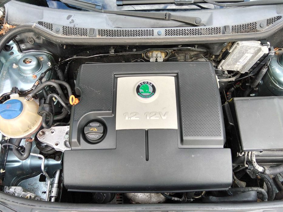 Vând Skoda Fabia