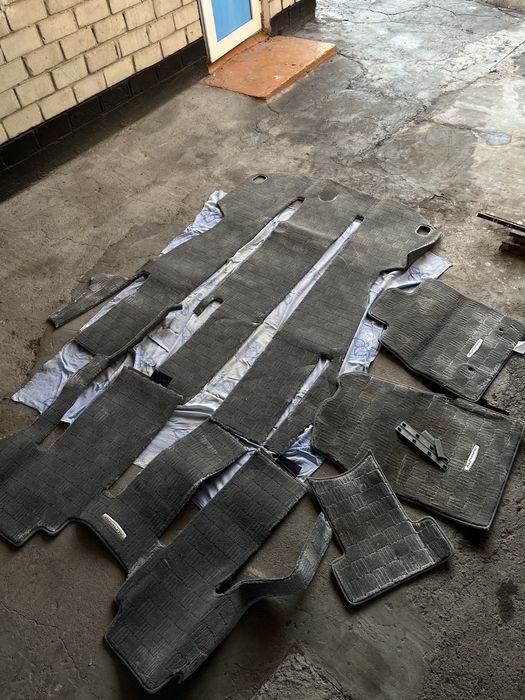 Коврик салона Toyota Alphard