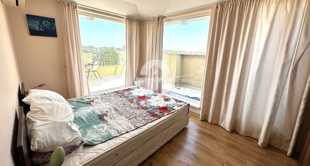 Продава се Двустаен апартамент в к.к. Слънчев бряг - 70 кв.м за 1100 €/кв.м - Снимка #5
