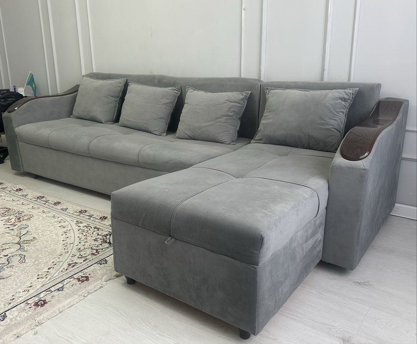 Продам Диван б/у