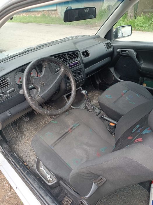Volkswagen голф 3