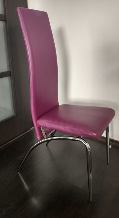 Трапезни столове