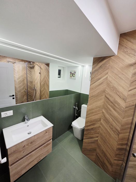 Apartament 3 Camere, Central , Universitate,Complet Renovat,