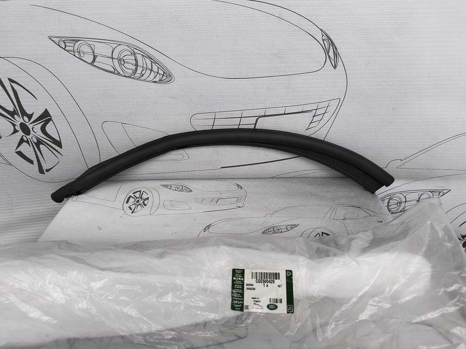 Cheder Ușă / Garnitură Etanșare Spate Dreapta Land Rover Discovery 4 / 3 Cod OEM CGE500420 (5A3)