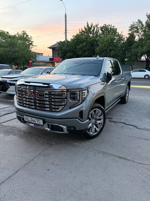 GMC Sierra Denali 6.2 L SROCHNO
