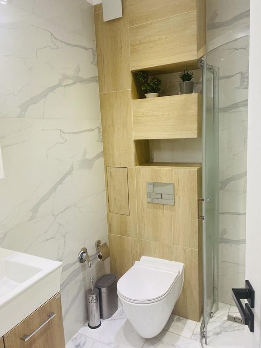 Дава се под наем Двустаен апартамент в Пловдив, Кършияка - 75 кв.м за 510 € - Снимка #5