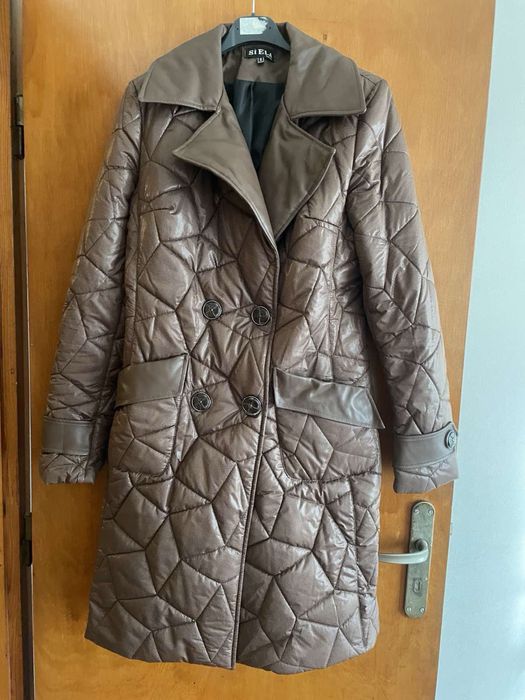 Шушляково бежово кафяво яке