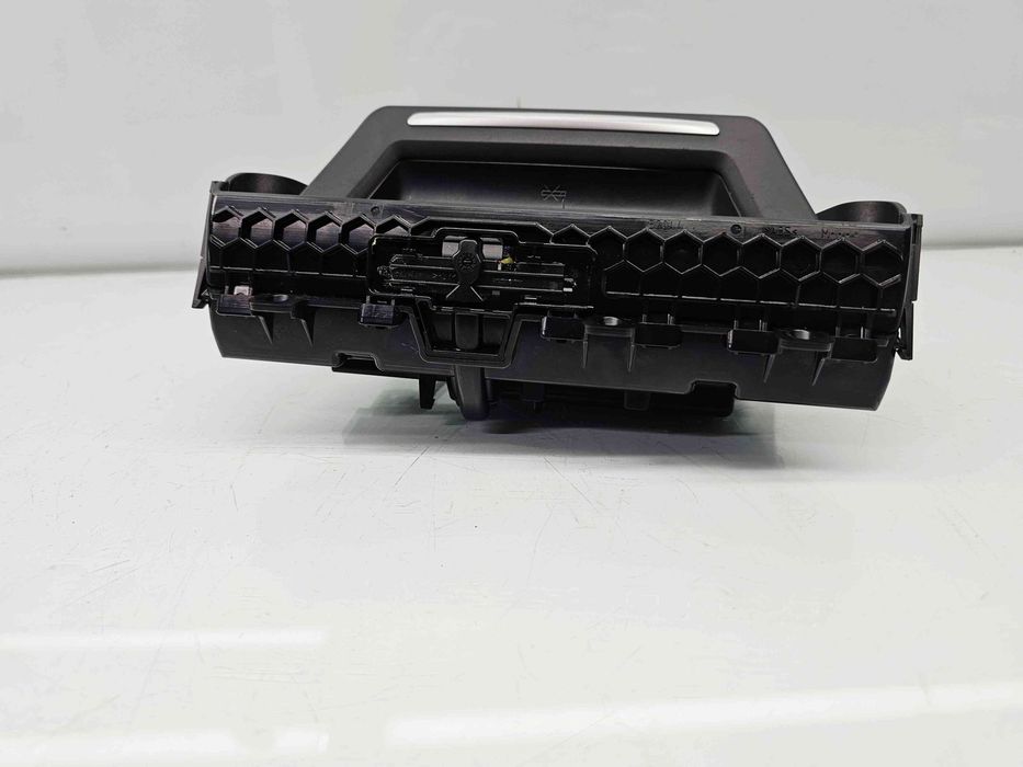 Scrumiera Bmw 5 (F10) [Fabr 2011-2016] 9171558