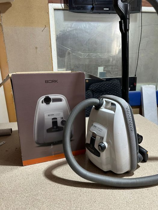 Продам пылесос Bork