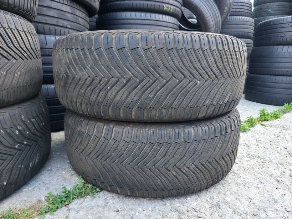2 Anvelope VARA IARNA 4Sezoane - 225/55/19 103V XL - Michelin CrossClimate 2 SUV - CA NOI - DOT 2025 !