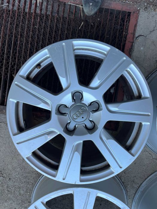 17 цолови алуминиеви джанти за Ауди
