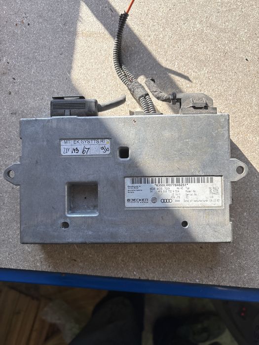 Модул за ауди а6 ц6 4ф