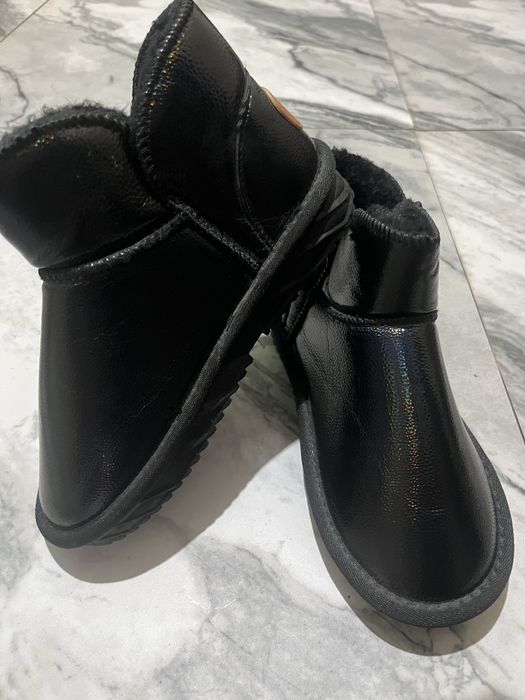 Сапоги угги для девочки