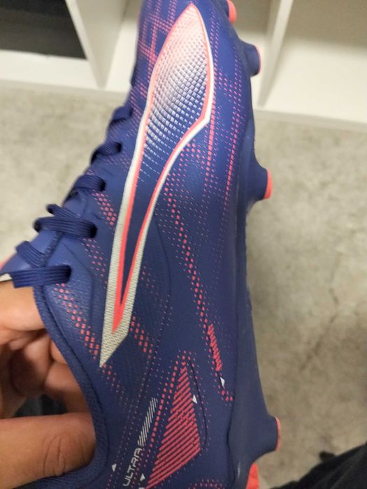 Ghete de fotbal puma