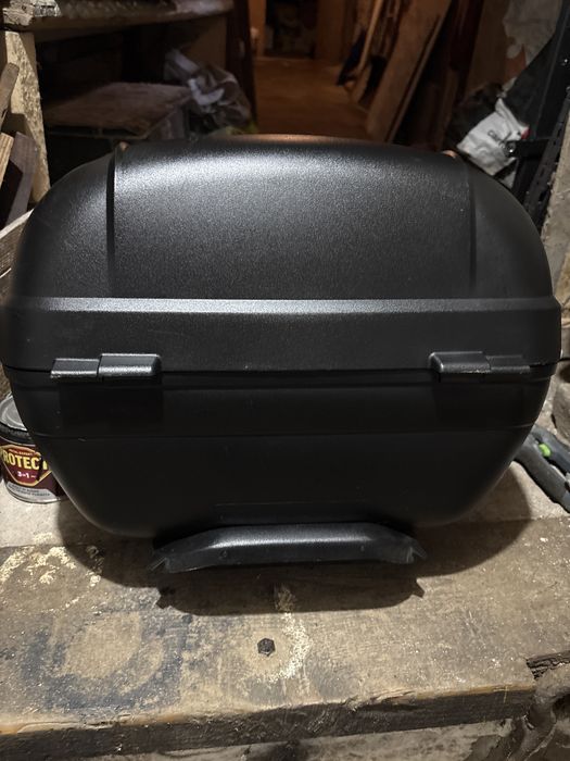 Topcase si sidecase laterale moto