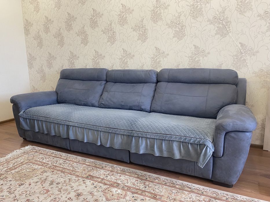 Срочно продам диван