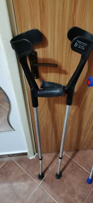 carje din aluminiu reglabile