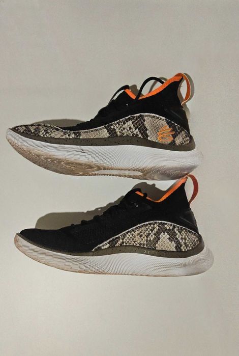 Under Armour Curry 8