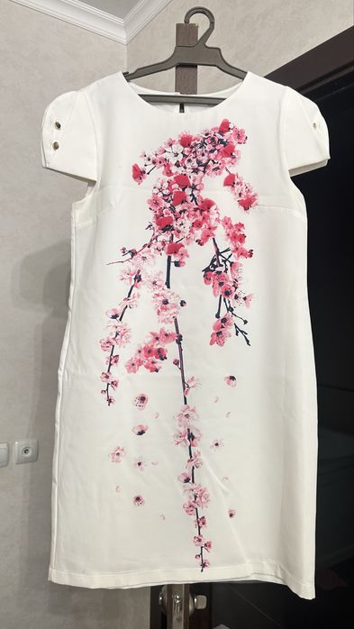 Продам весернее платья